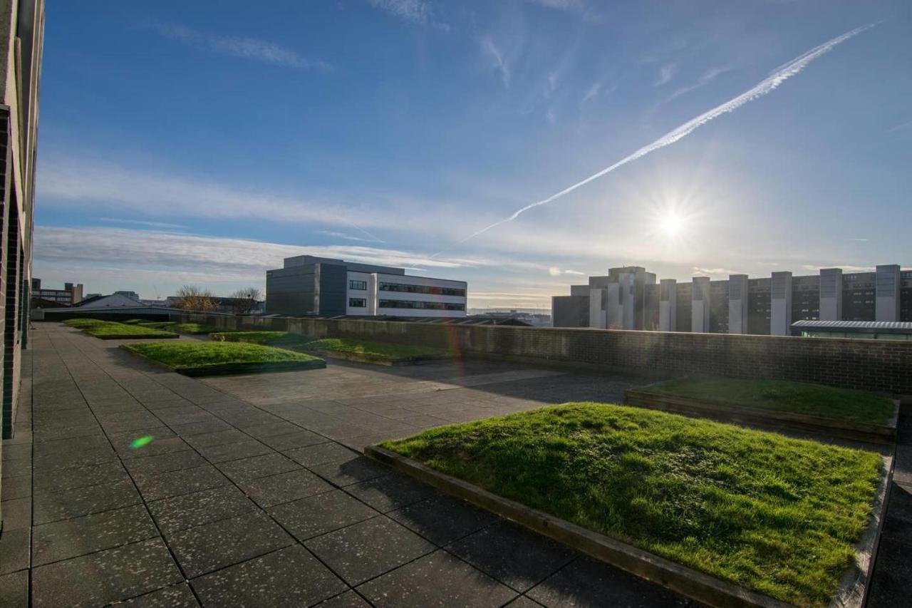Modern 2 Bed Apartment, Next To Hydro And Secc! Glasgow Exterior foto