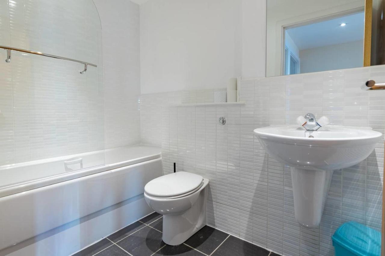 Modern 2 Bed Apartment, Next To Hydro And Secc! Glasgow Exterior foto